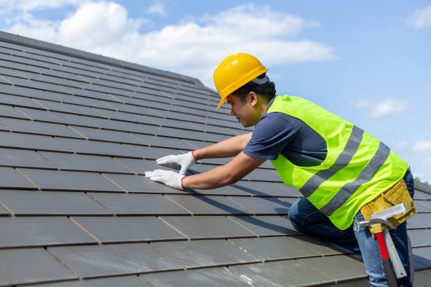 Best Local Roofing Companies  in Edburgh, IN